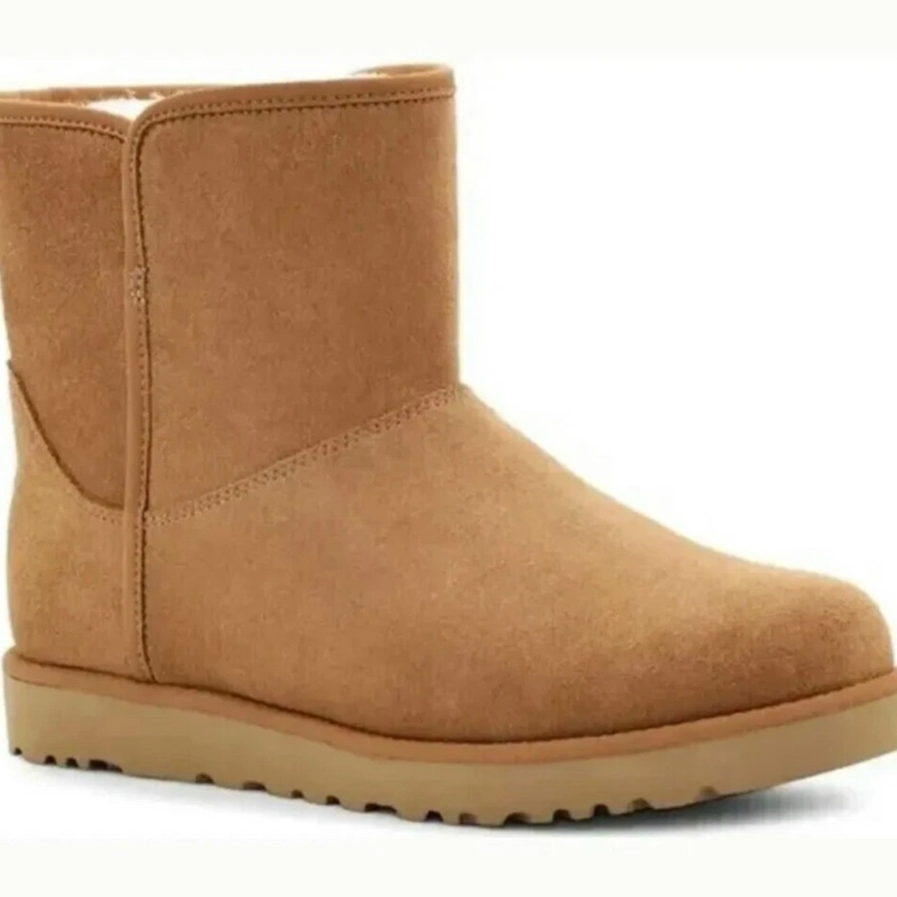 UGG Cory II Genuine Shearling‎ Lined Chestnut Suede Boots